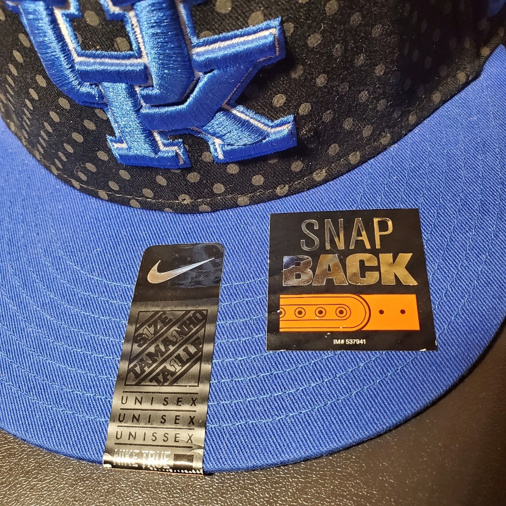 Nike UK Black/Blue Snapback Hat NWT